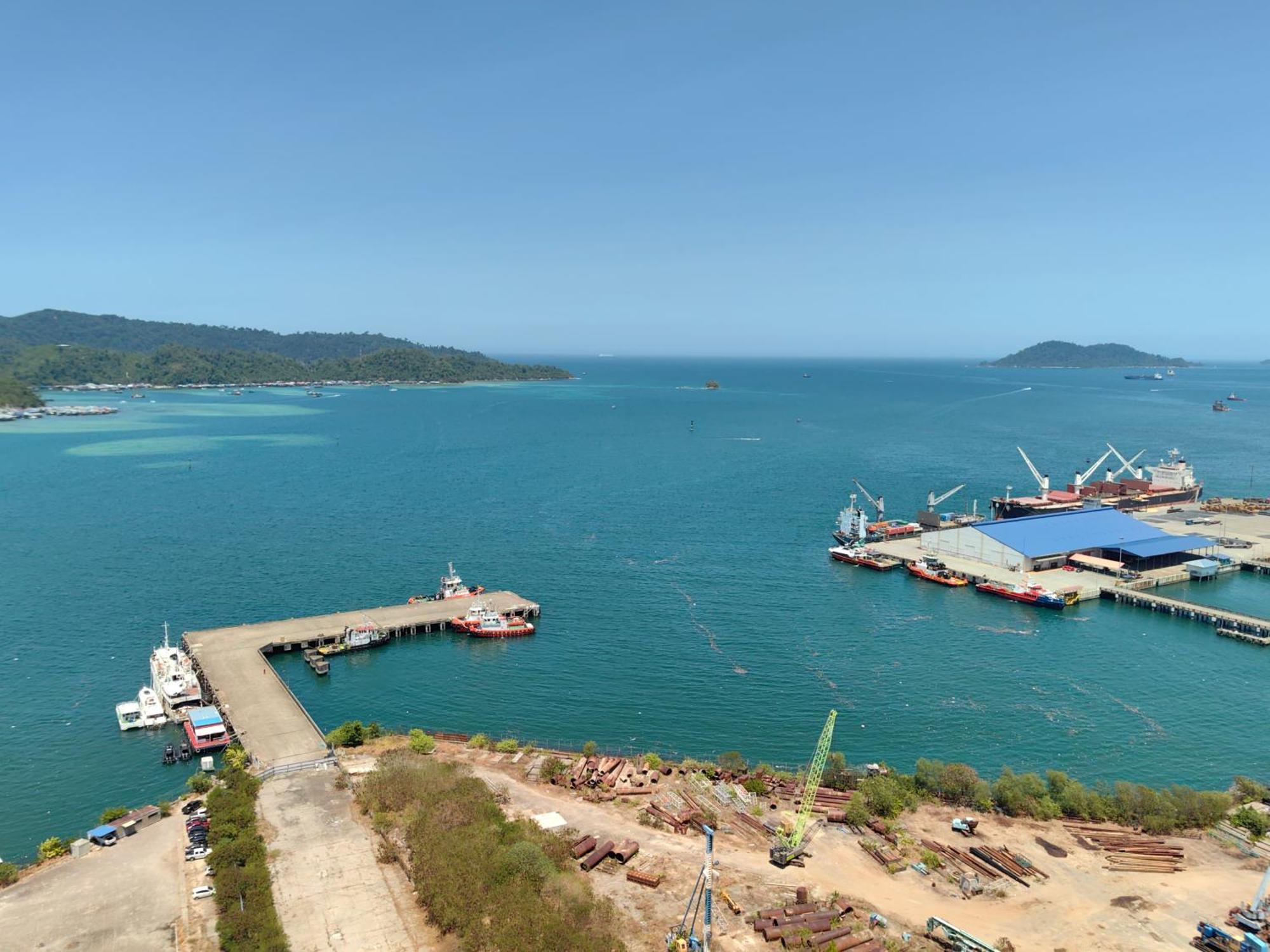Jesselton Quay By Miraton Lodge 2 コタキナバル エクステリア 写真